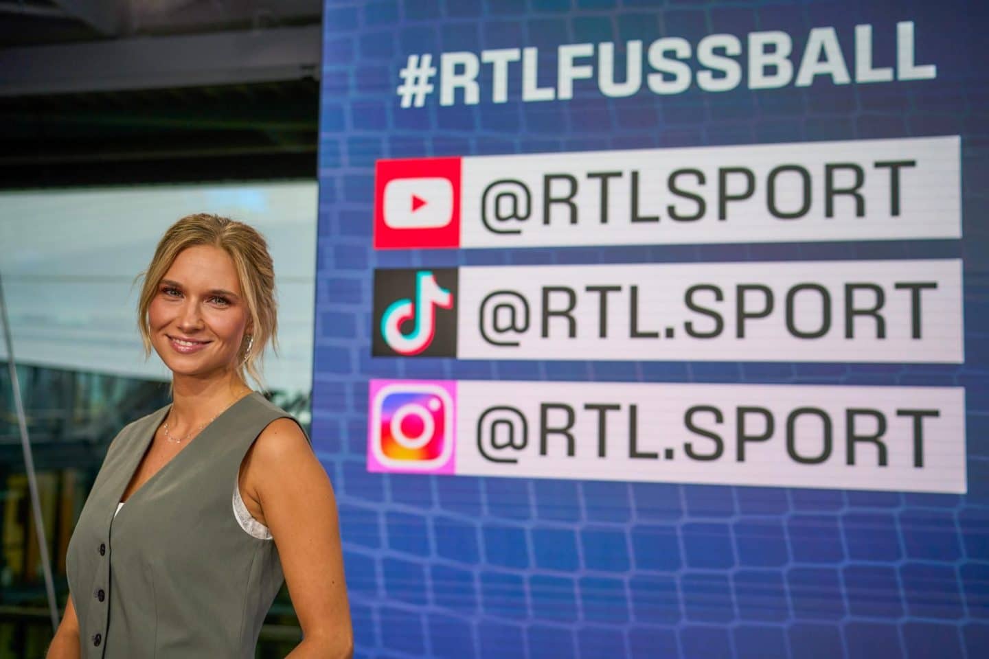 Social Host Jessica Matyschok
Foto: RTL / Frank Dicks
