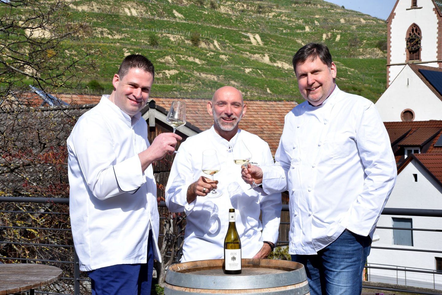 Die Sterneköche Christian Baur vom Schwarzen Adler in Vogtsburg-Oberbergen, Thomas Merkle vom Merkles Restaurant in Endingen und Martin Fauster von der Wolfhöhle in Freiburg (von links).