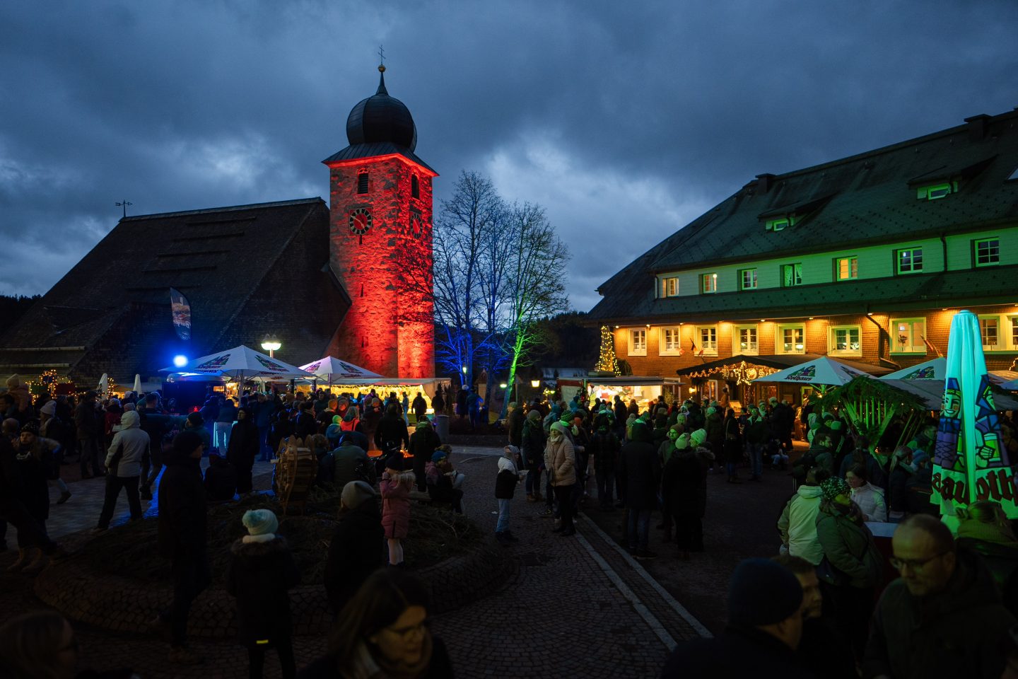 Zwischen den Jahren ein beliebtes Ziel im Hochschwarzwald: der traditionelle Wintermarkt in Schluchsee.