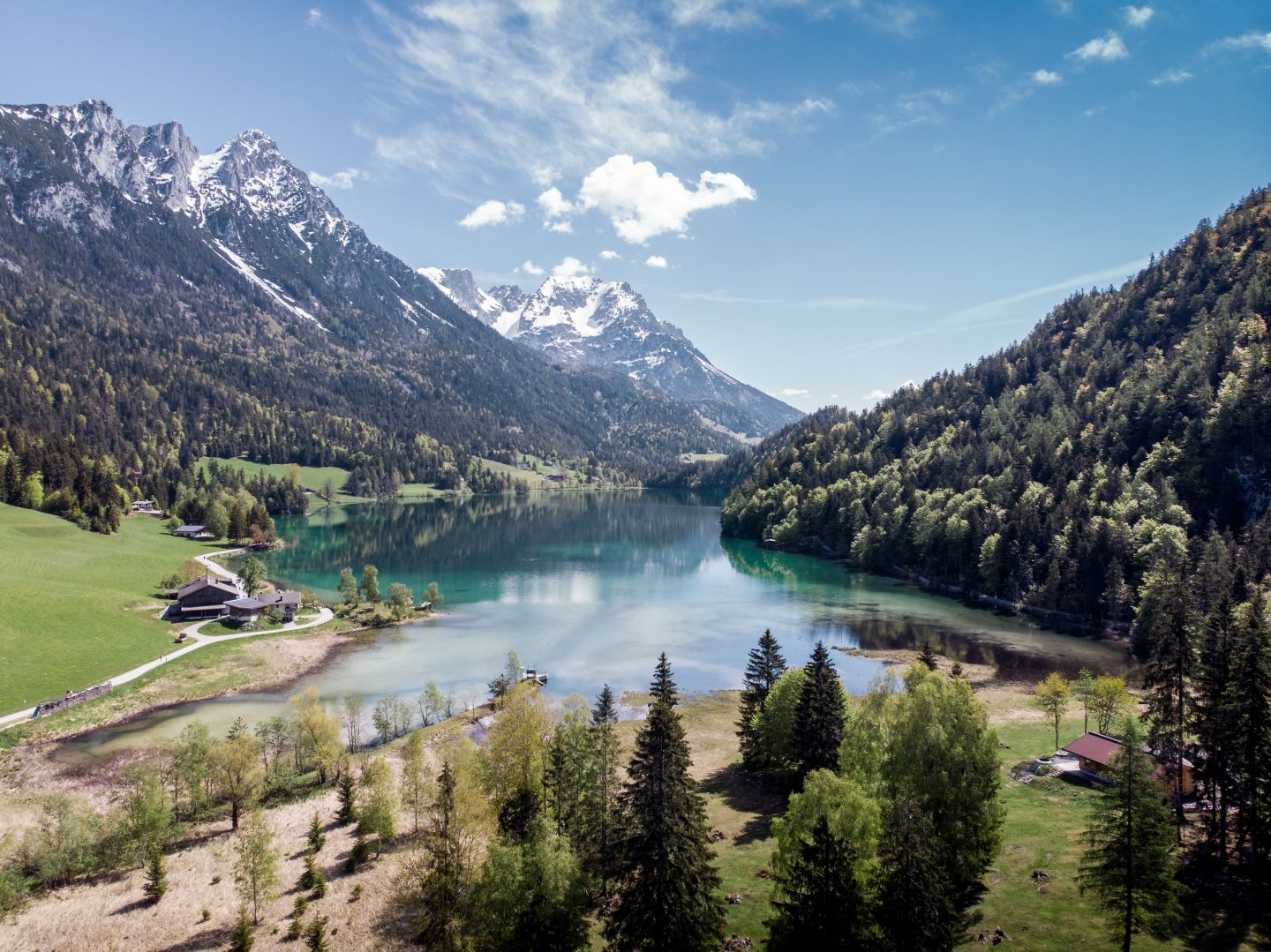 Hintersteiner See im Frühling
