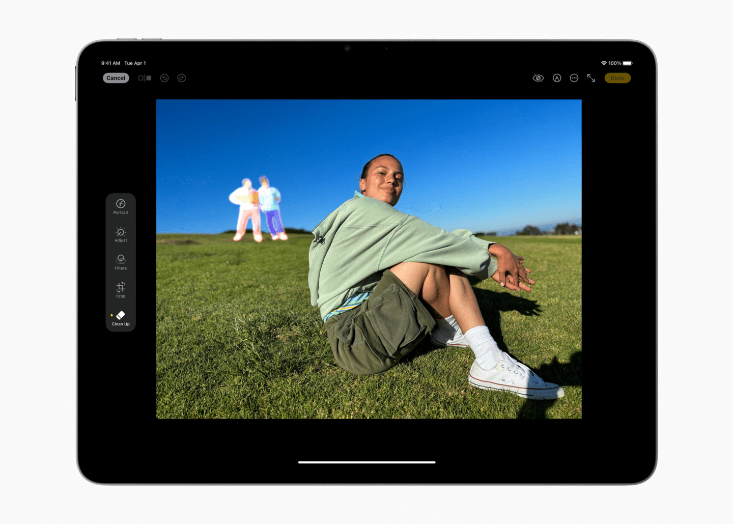 In der Fotos App macht es Bereinigen einfach, störende Elemente in Bildern zu entfernen.
